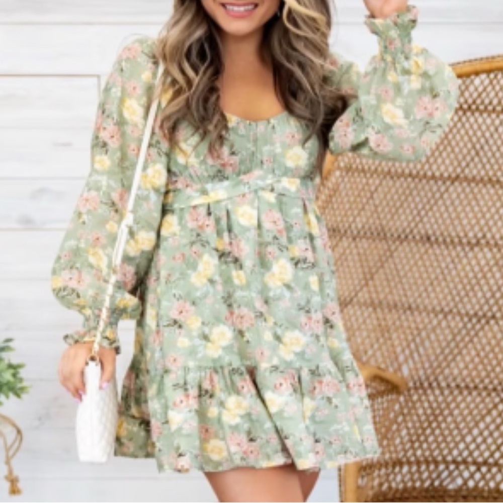 NWT Bianca Floral Sweetheart Neckline Dress | Size L